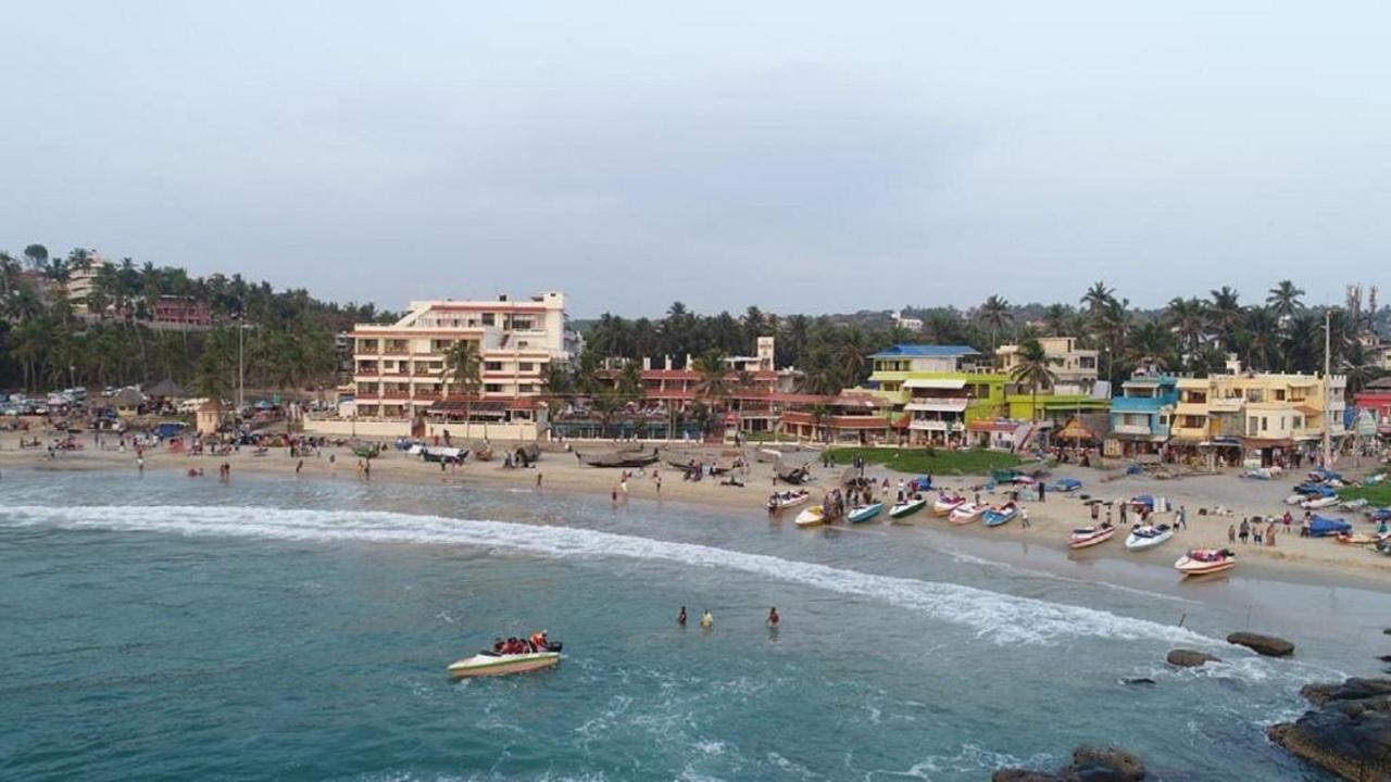 Seaface Beach Resort Kovalam Eksteriør billede