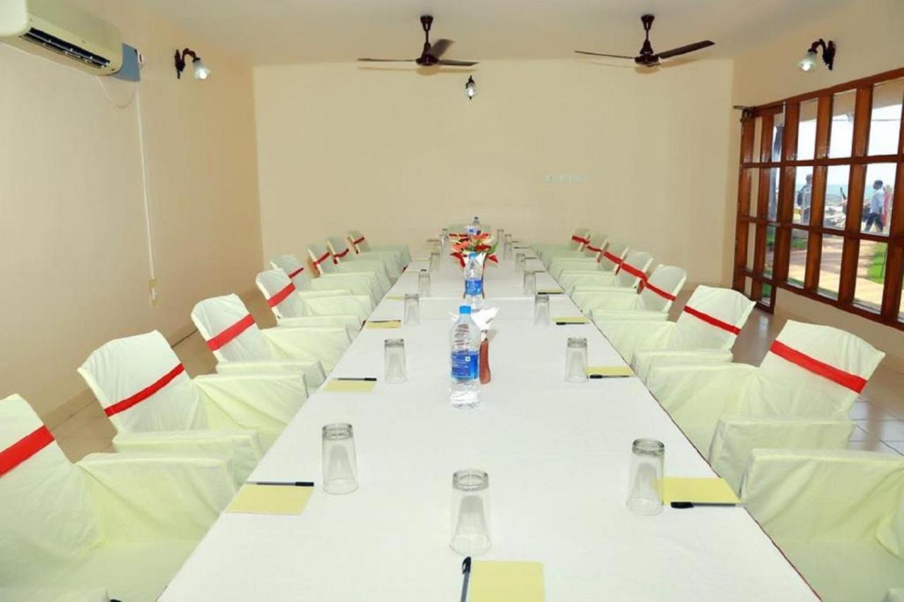 Seaface Beach Resort Kovalam Eksteriør billede