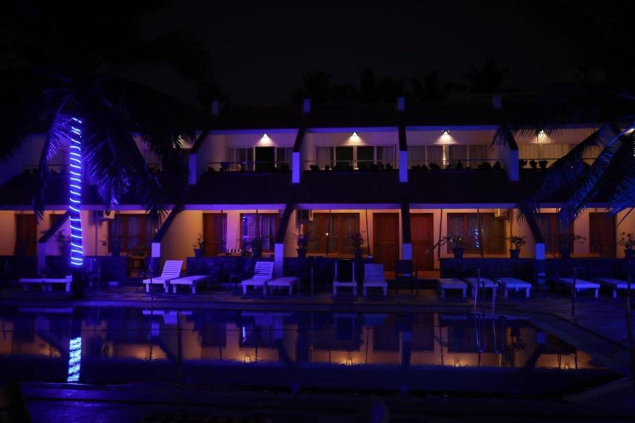 Seaface Beach Resort Kovalam Eksteriør billede