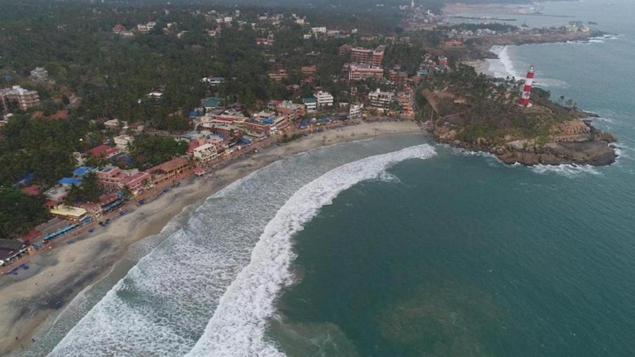 Seaface Beach Resort Kovalam Eksteriør billede